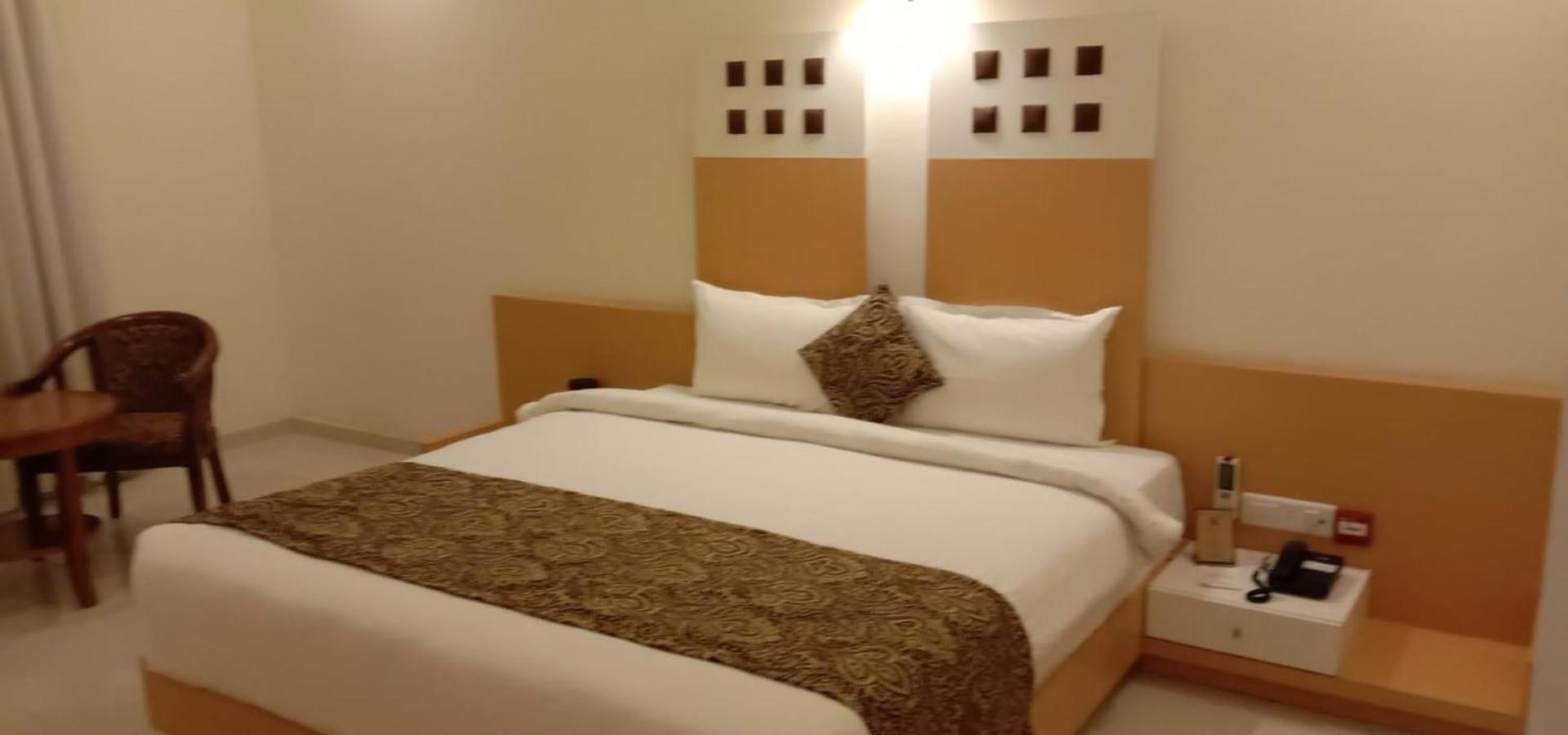 Hotel Roma Kristo Dwārka Kültér fotó