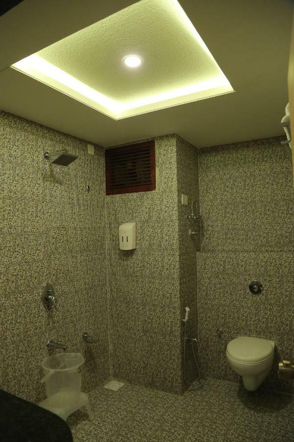 Hotel Roma Kristo Dwārka Kültér fotó